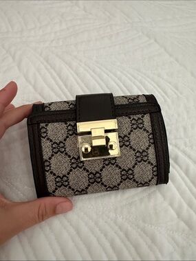 Classic Patterned Small Women’s Wallet - Black & Beige